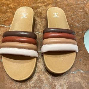 Shade Shore women’s pool sandals